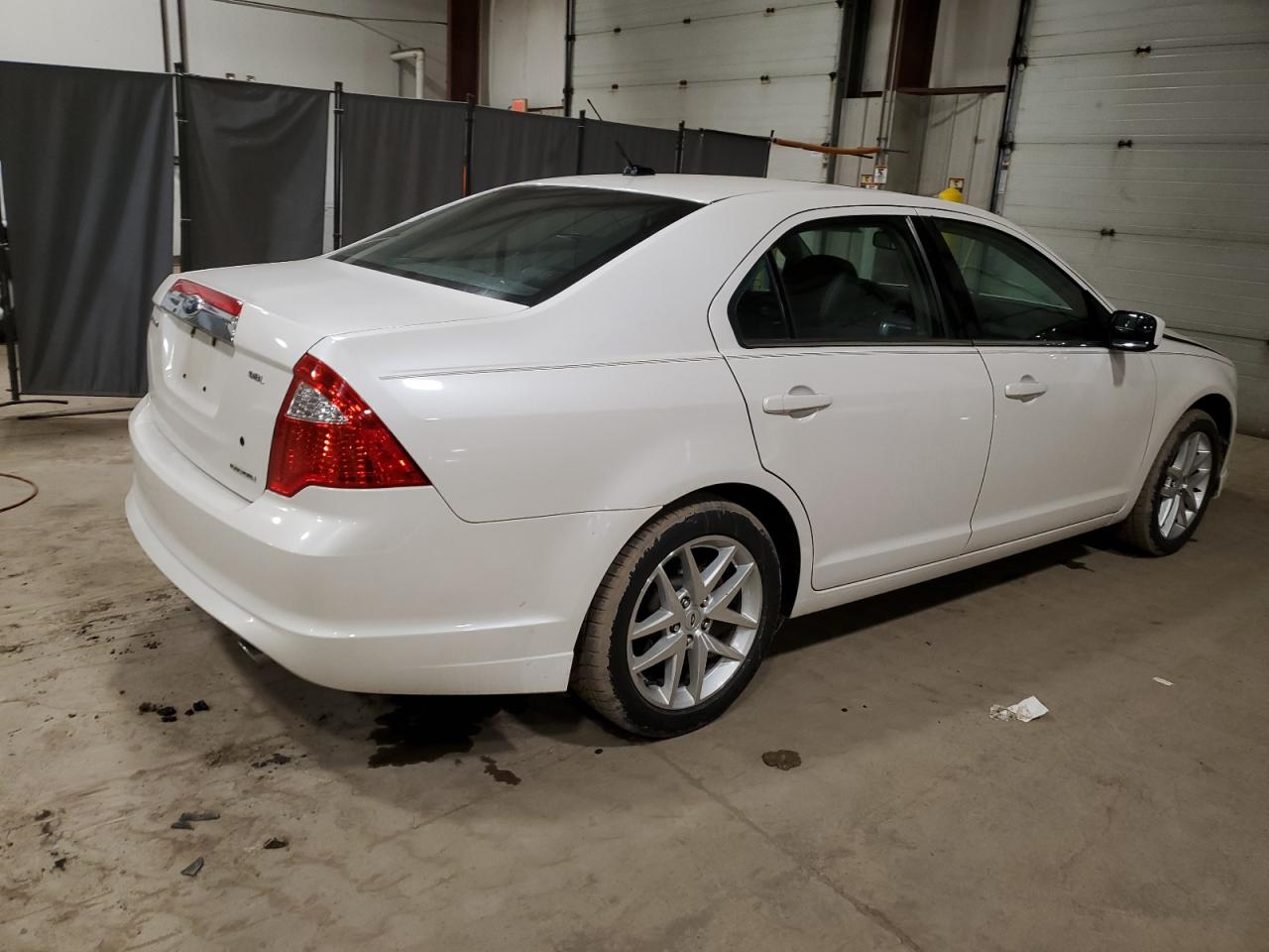 2012 Ford Fusion - Image 3