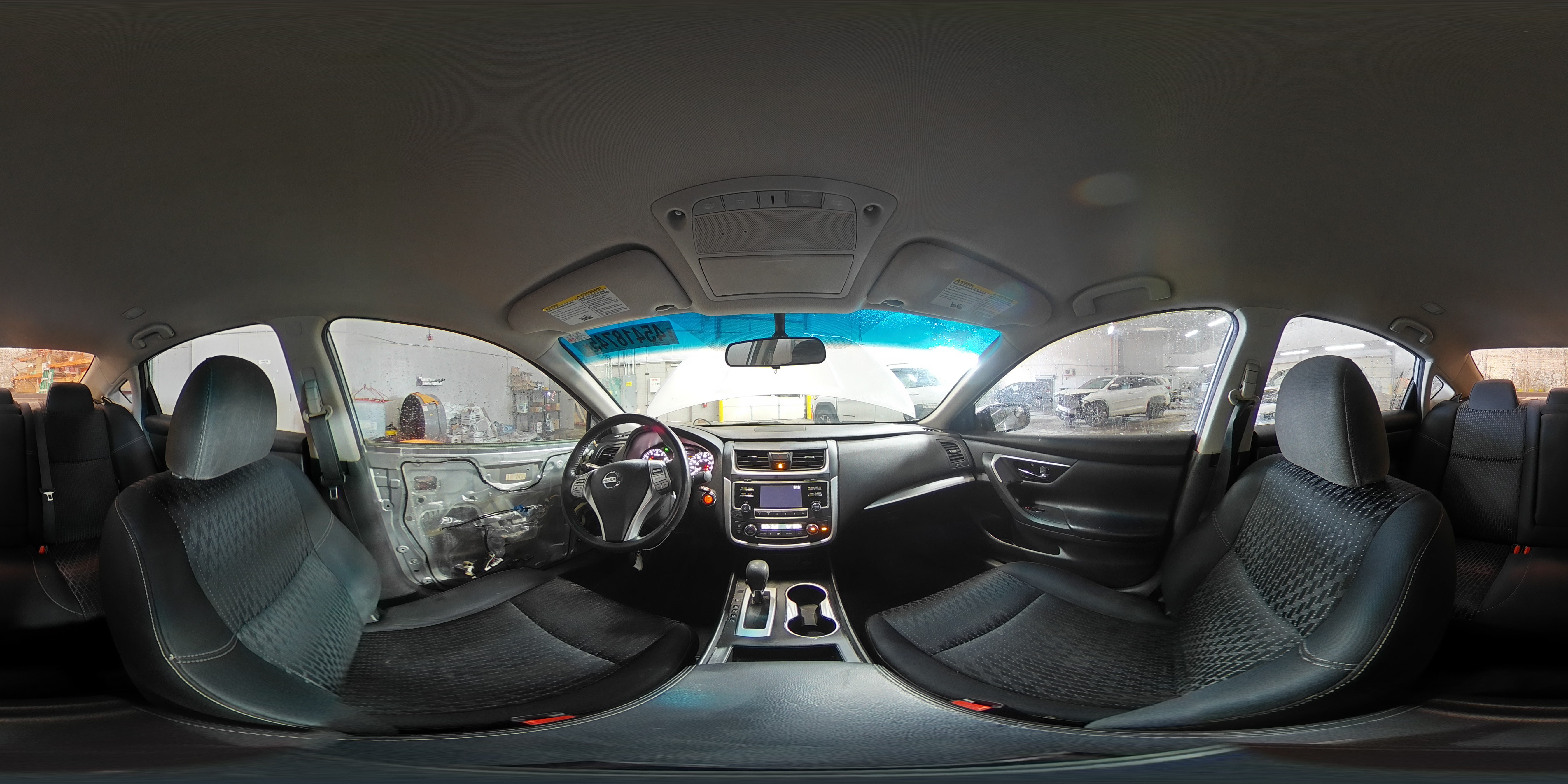 2016 Nissan Altima - Image 14