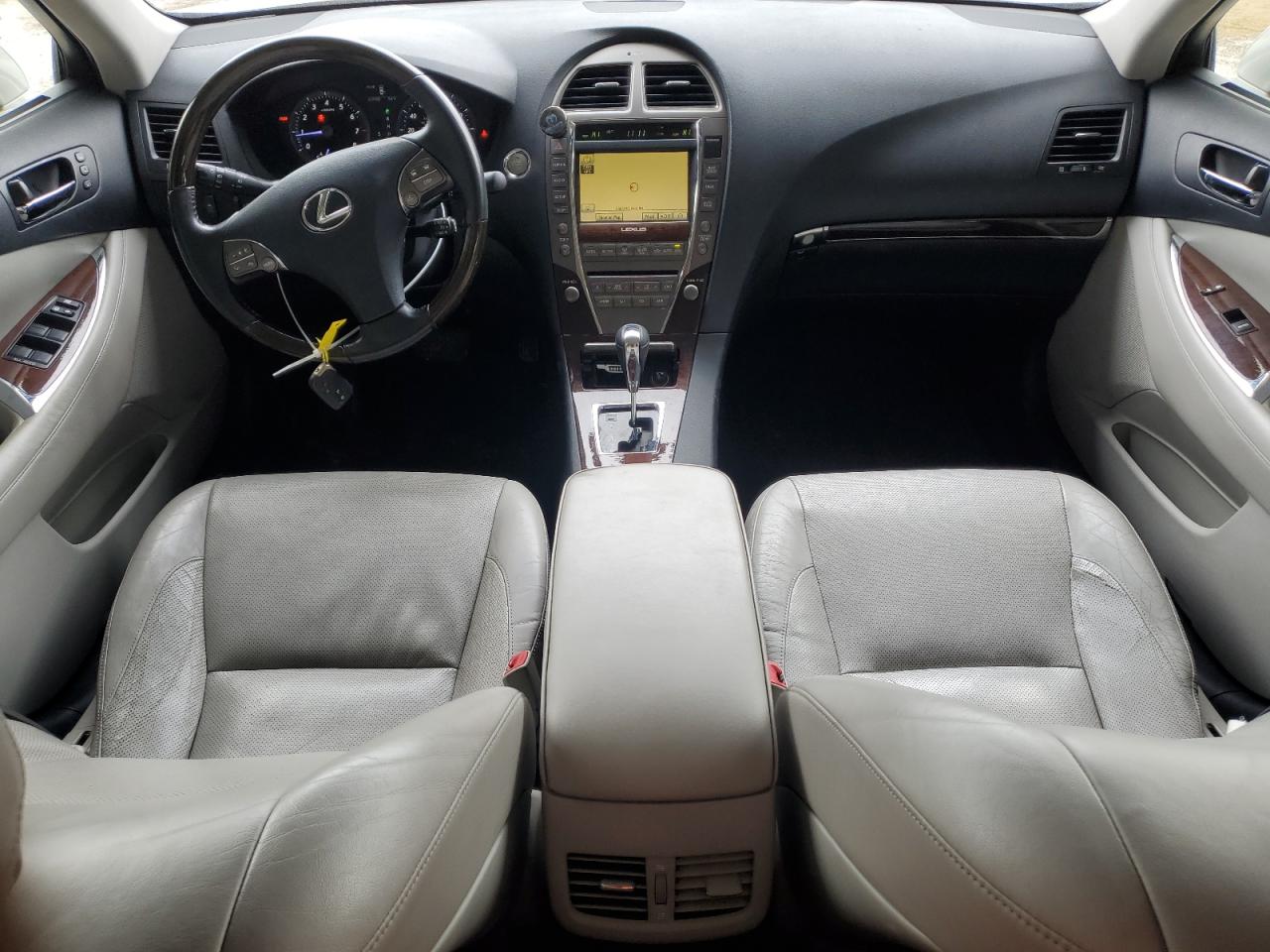 2012 Lexus ES - Image 8