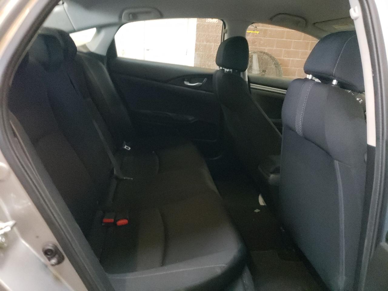 2018 Honda Civic - Image 10