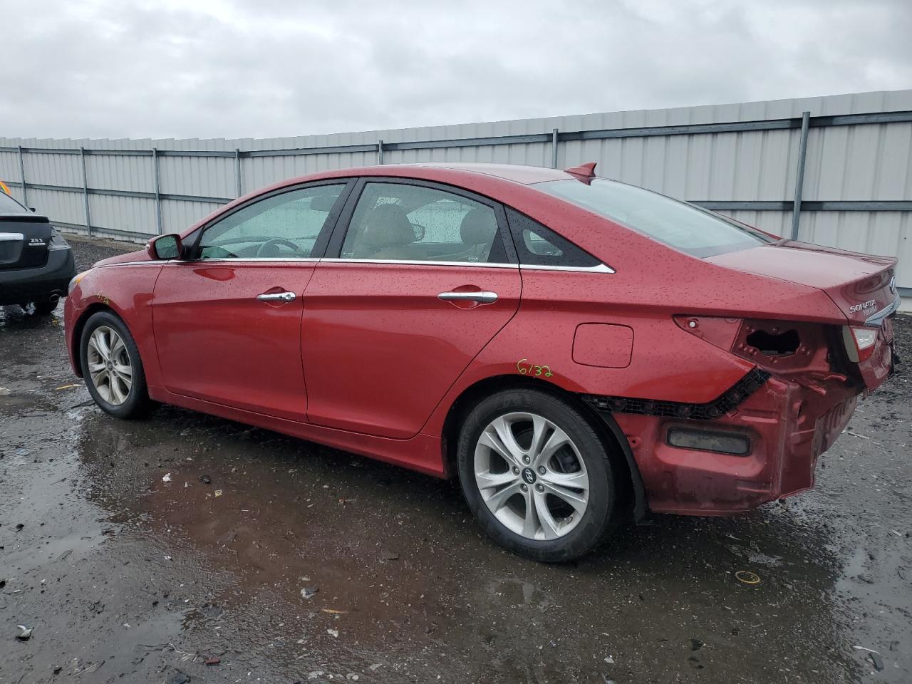 2013 Hyundai Sonata - Image 2