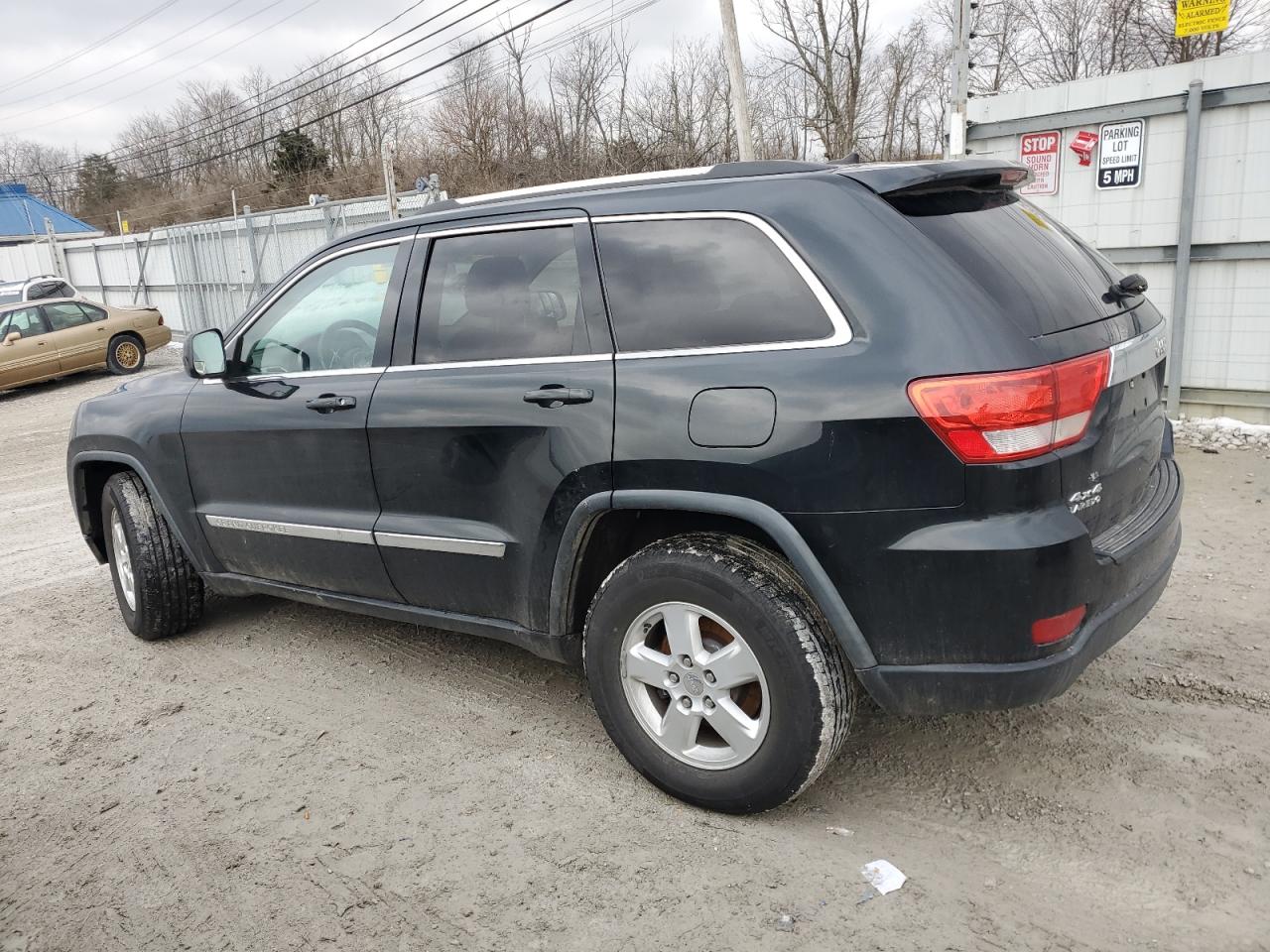 2012 Jeep Grand Cherokee - Image 2