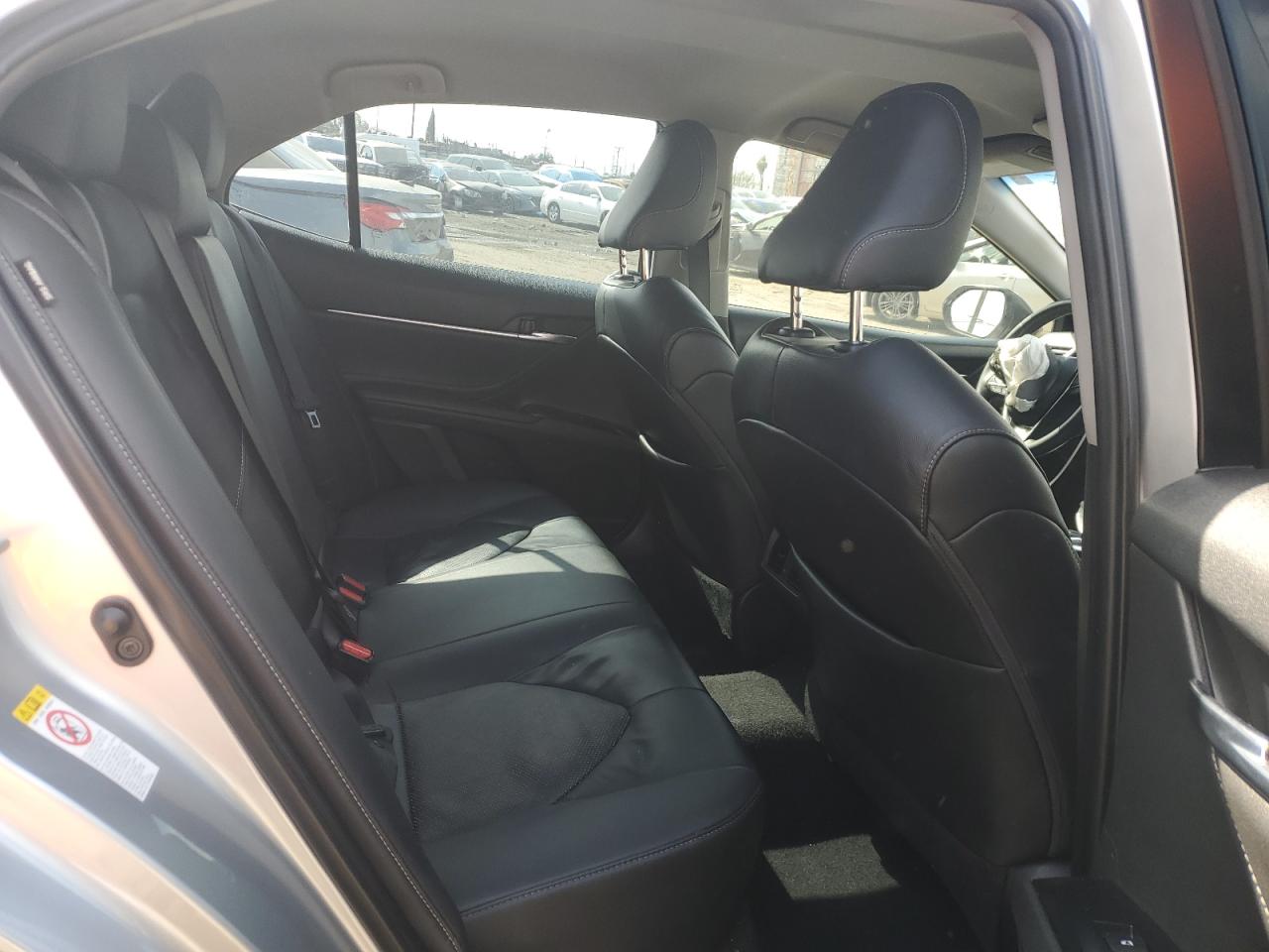 2018 Toyota Camry - Image 10