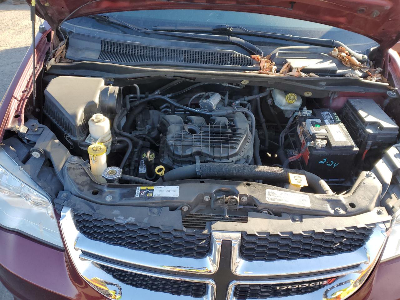 2017 Dodge Caravan - Image 12
