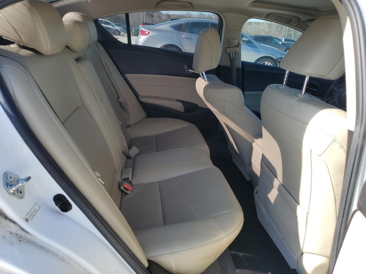 2017 Acura ILX - Image 10