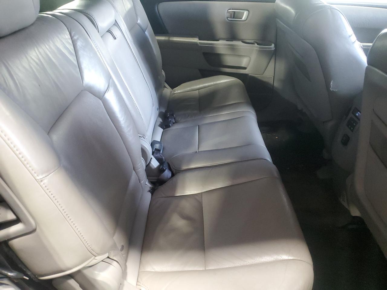 2011 Honda Pilot - Image 11