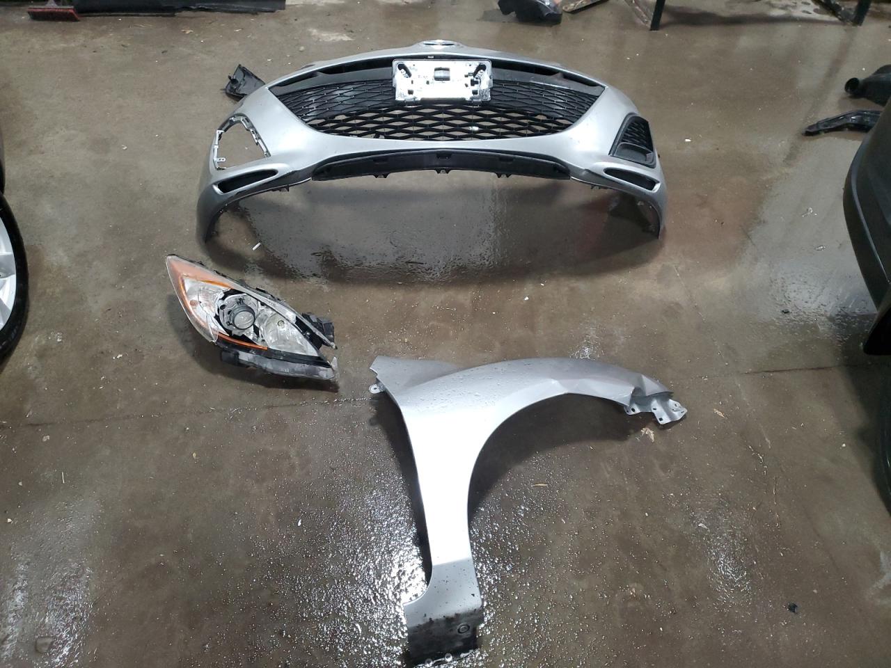 2010 Mazda 3 - Image 12