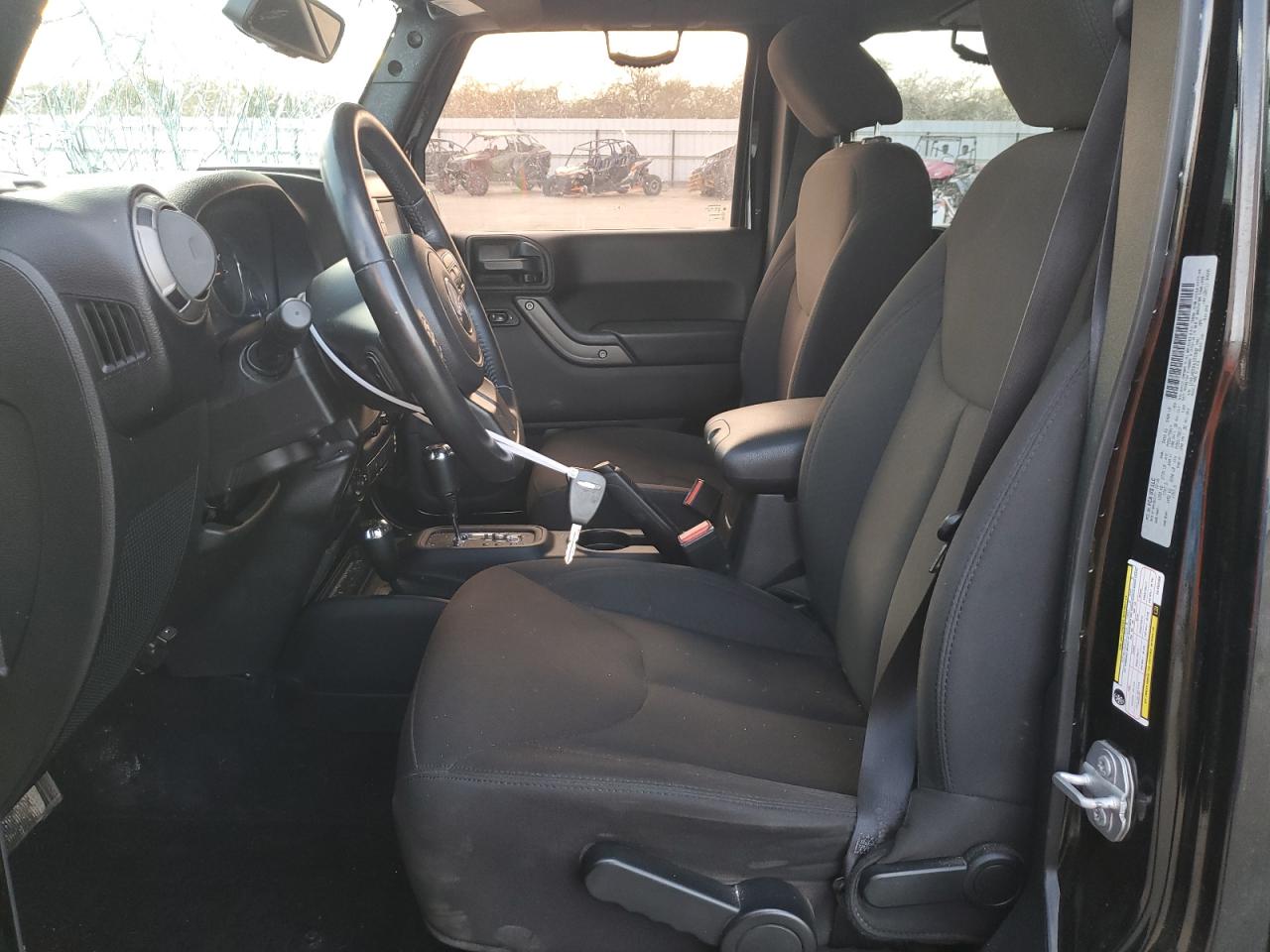 2017 Jeep Wrangler - Image 7