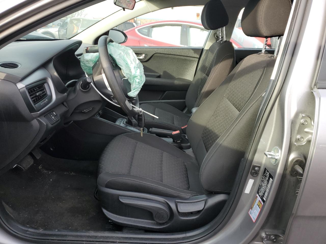 2022 Kia Rio - Image 7