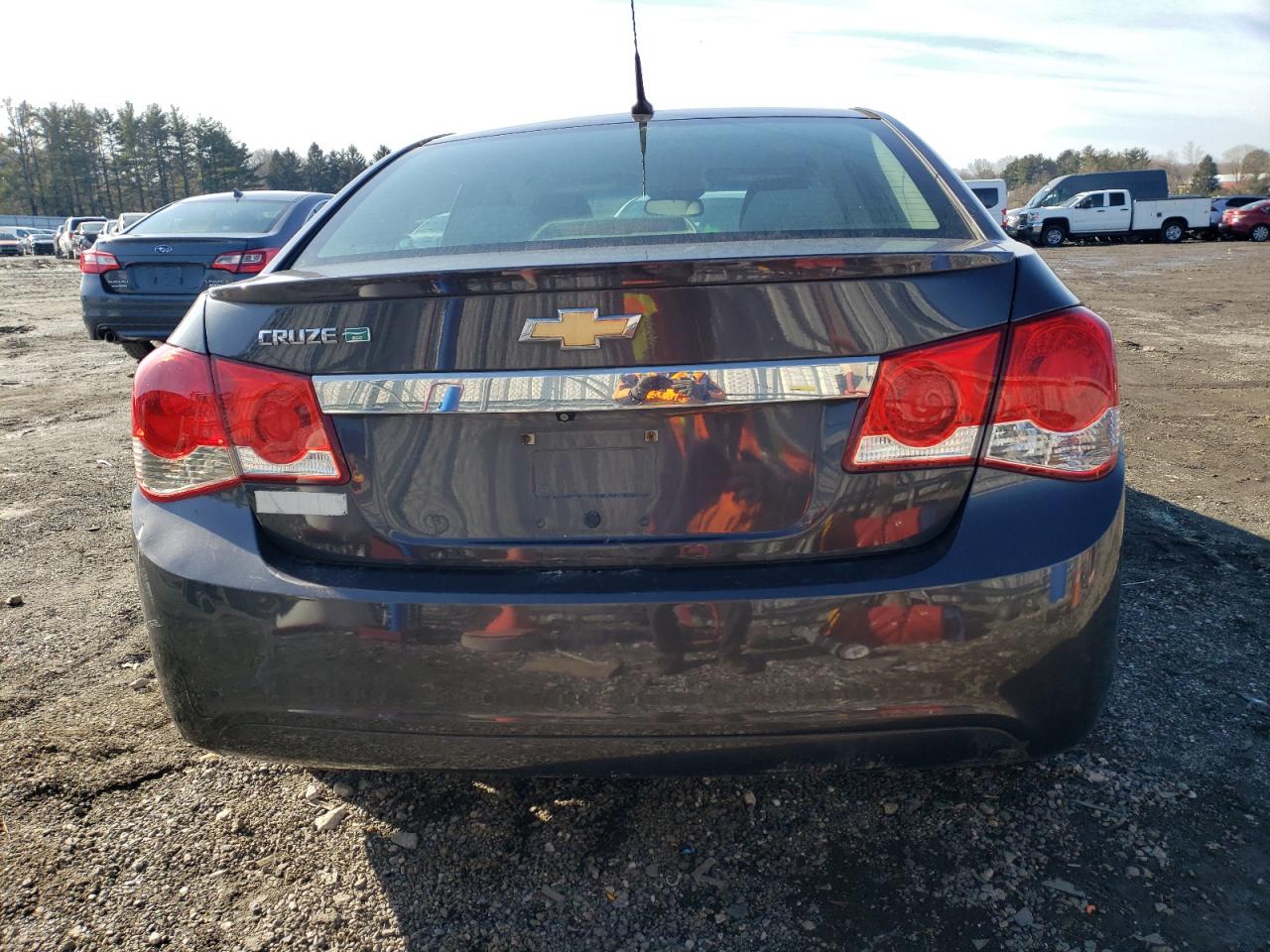 2014 Chevrolet Cruze - Image 6