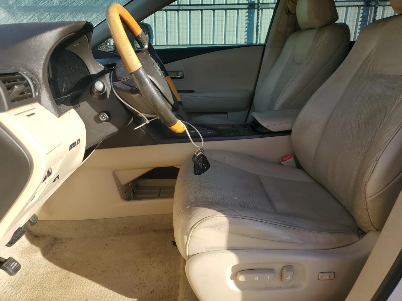 2012 Lexus RX - Image 7