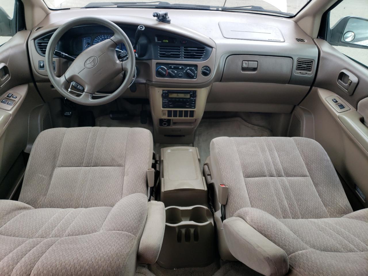 2001 Toyota Sienna - Image 8