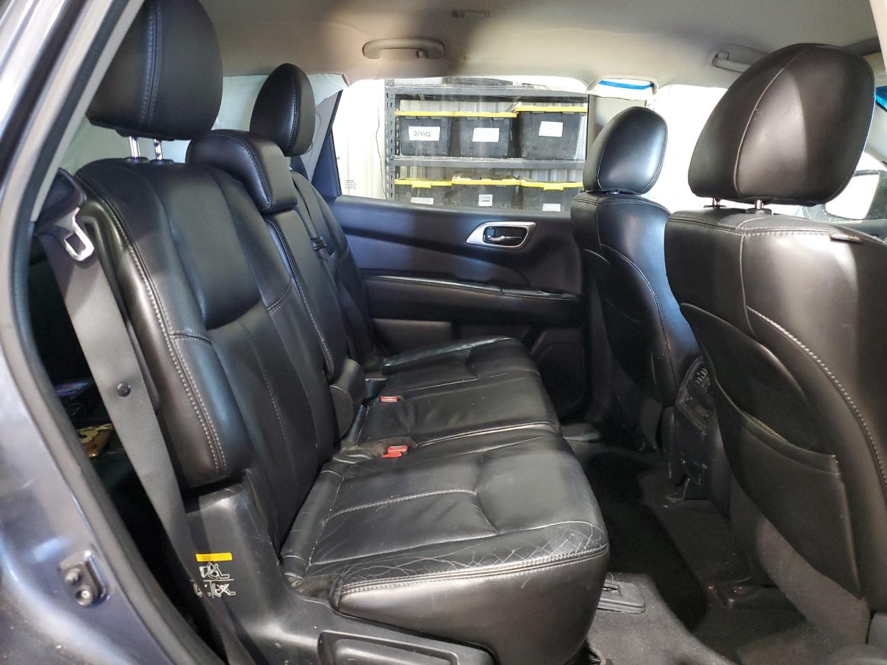 2014 Nissan Pathfinder - Image 11