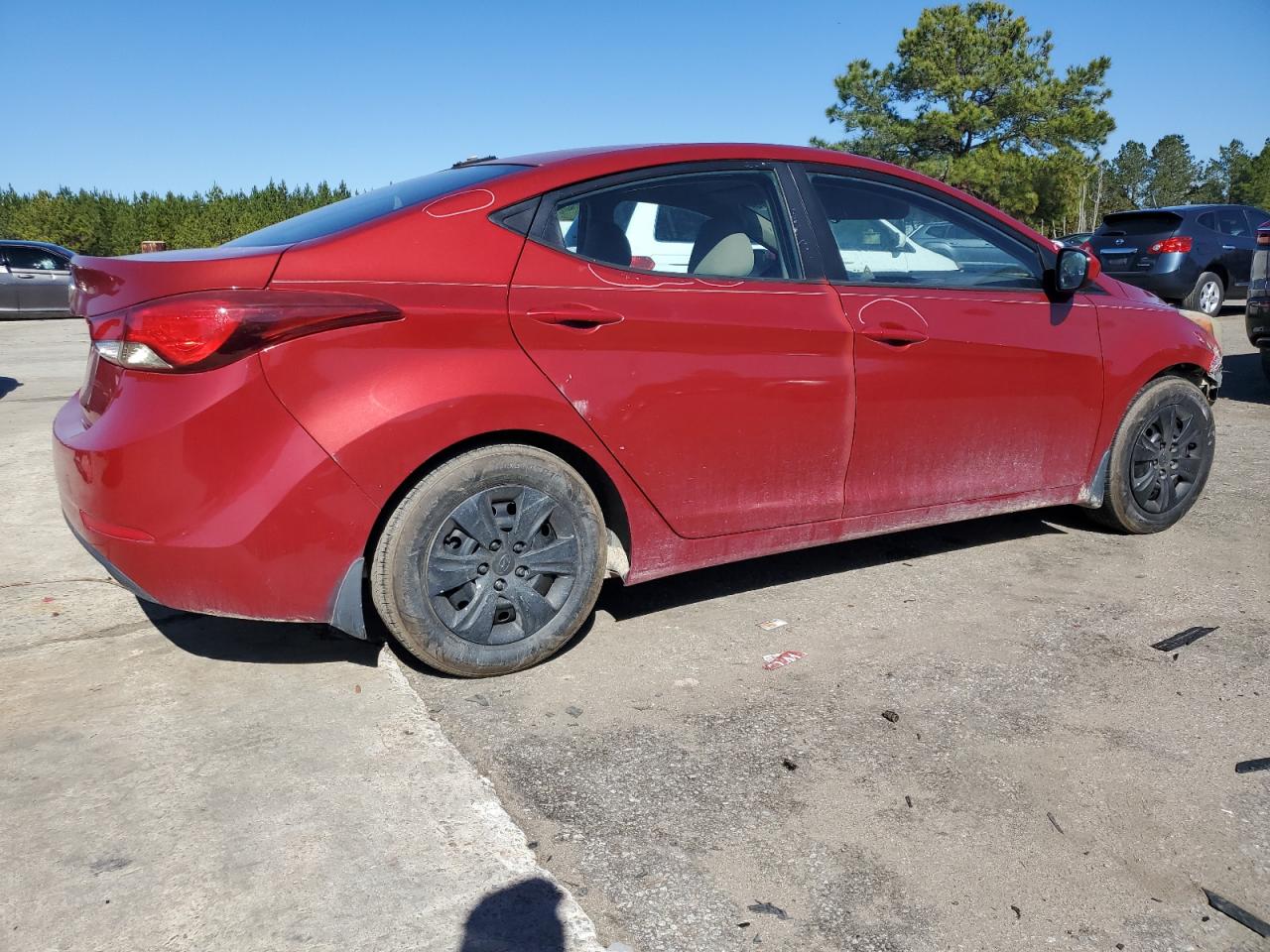 2016 Hyundai Elantra - Image 3