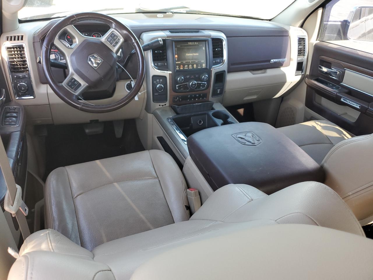 2014 RAM 3500 - Image 8