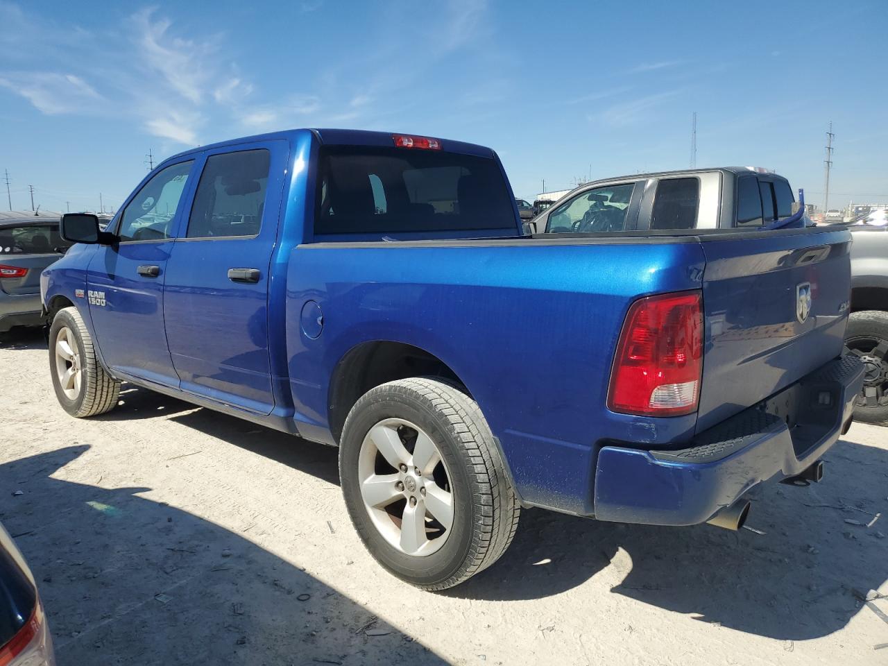 2014 RAM 1500 - Image 2