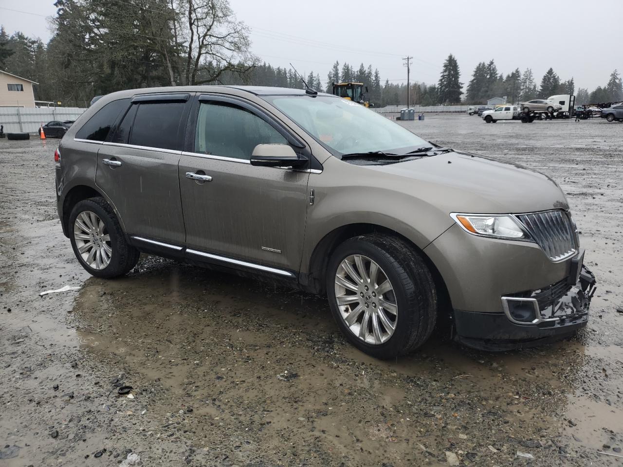 2012 Lincoln MKX - Image 4