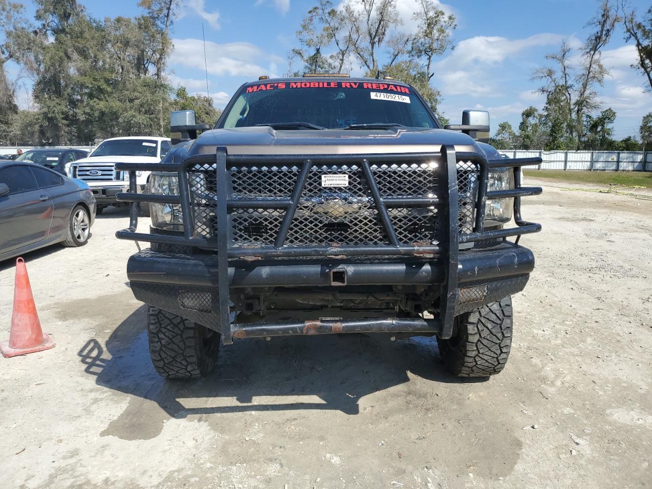 2008 Chevrolet Silverado - Image 5