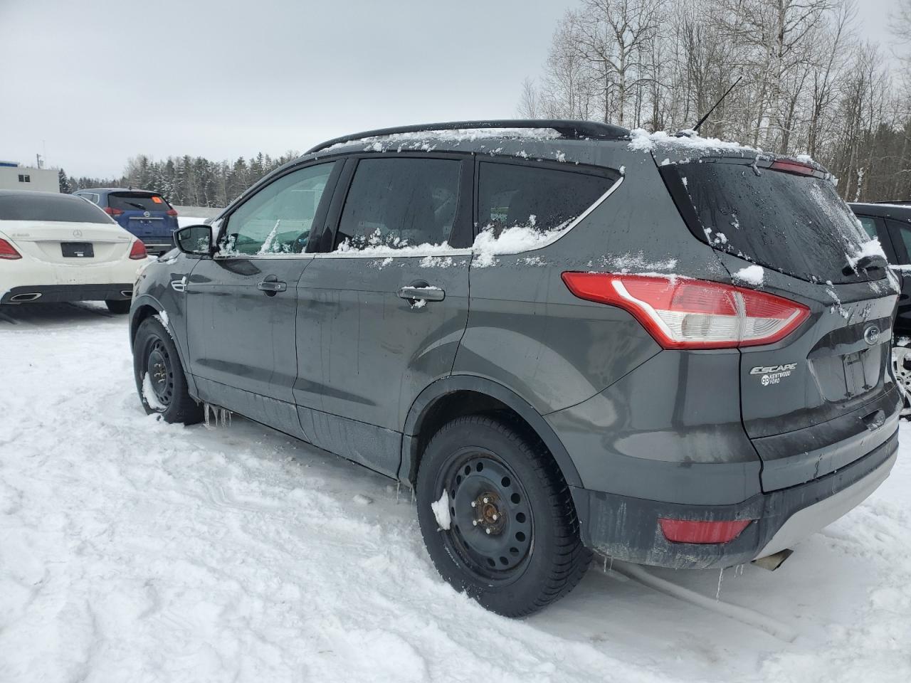 2015 Ford Escape - Image 2