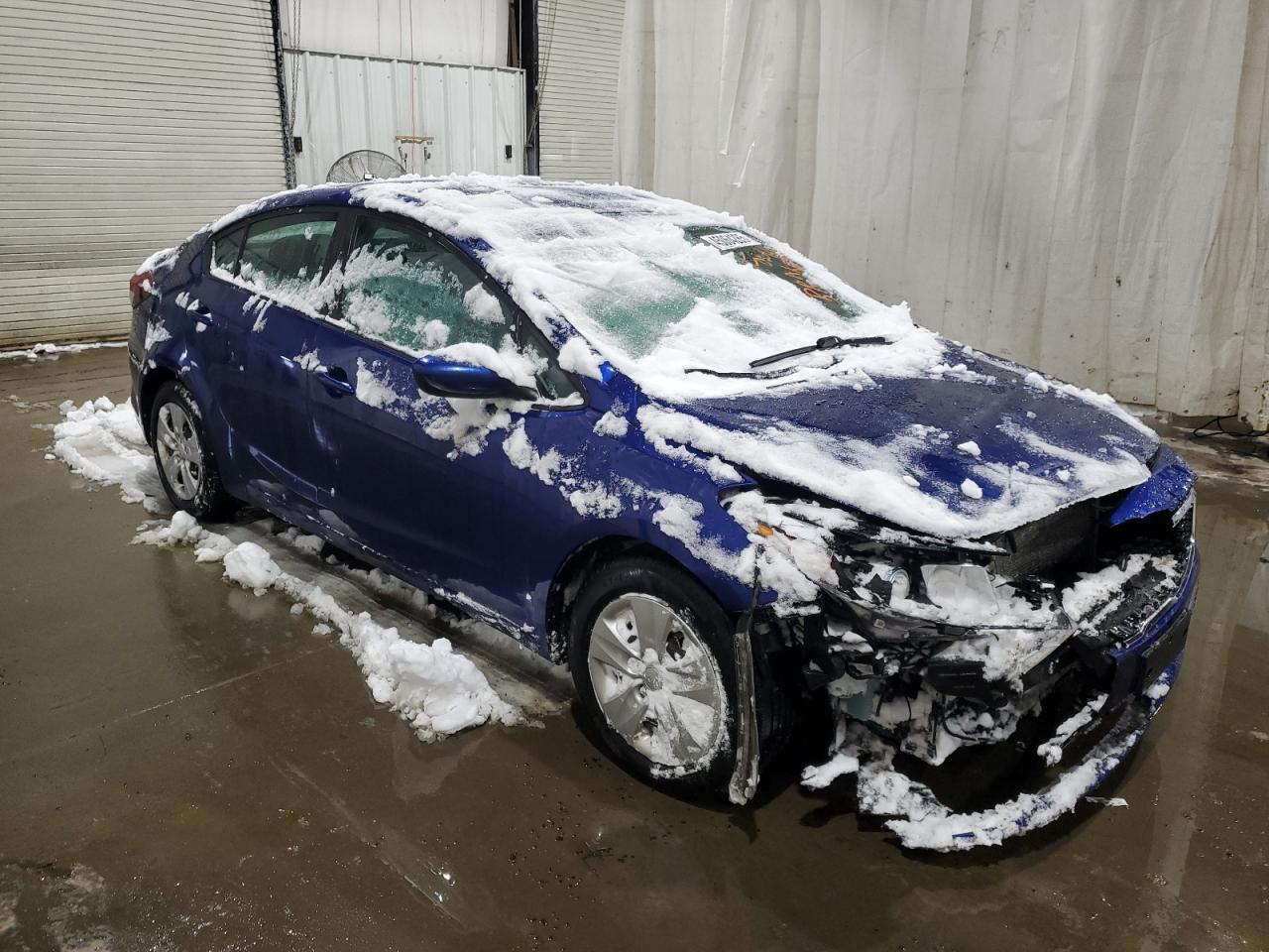 2017 Kia Forte - Image 4