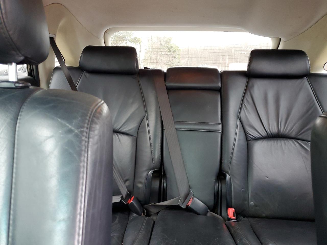 2009 Lexus RX - Image 10