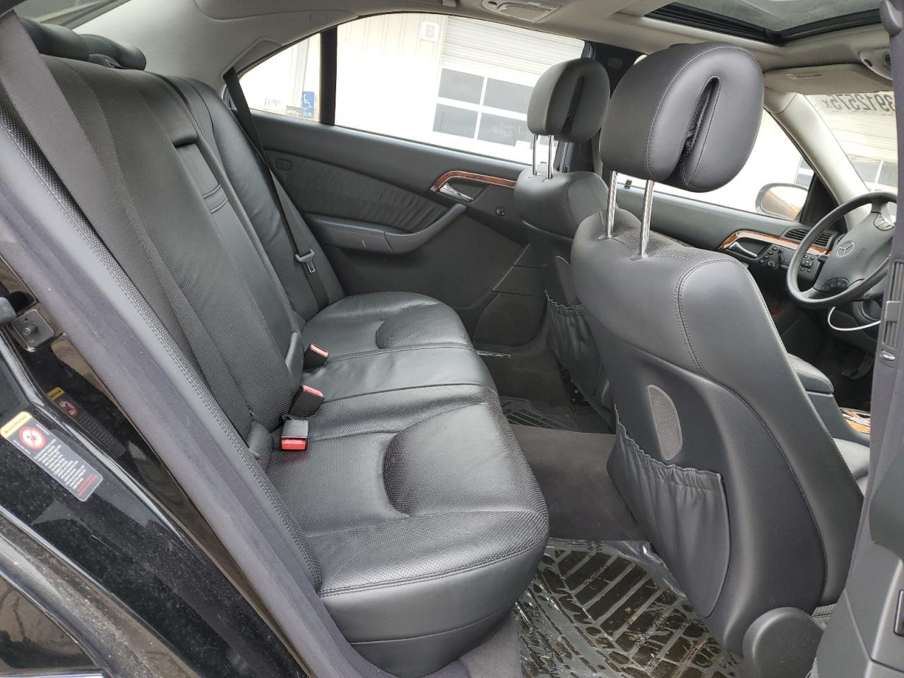 2005 Mercedes Benz 500S VIN: WDBG84J15A451327 Lot: 43912575