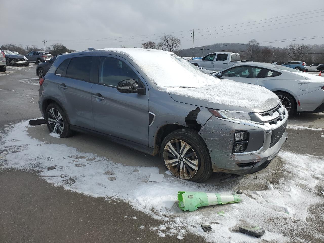 2021 Mitsubishi Outlander - Image 4