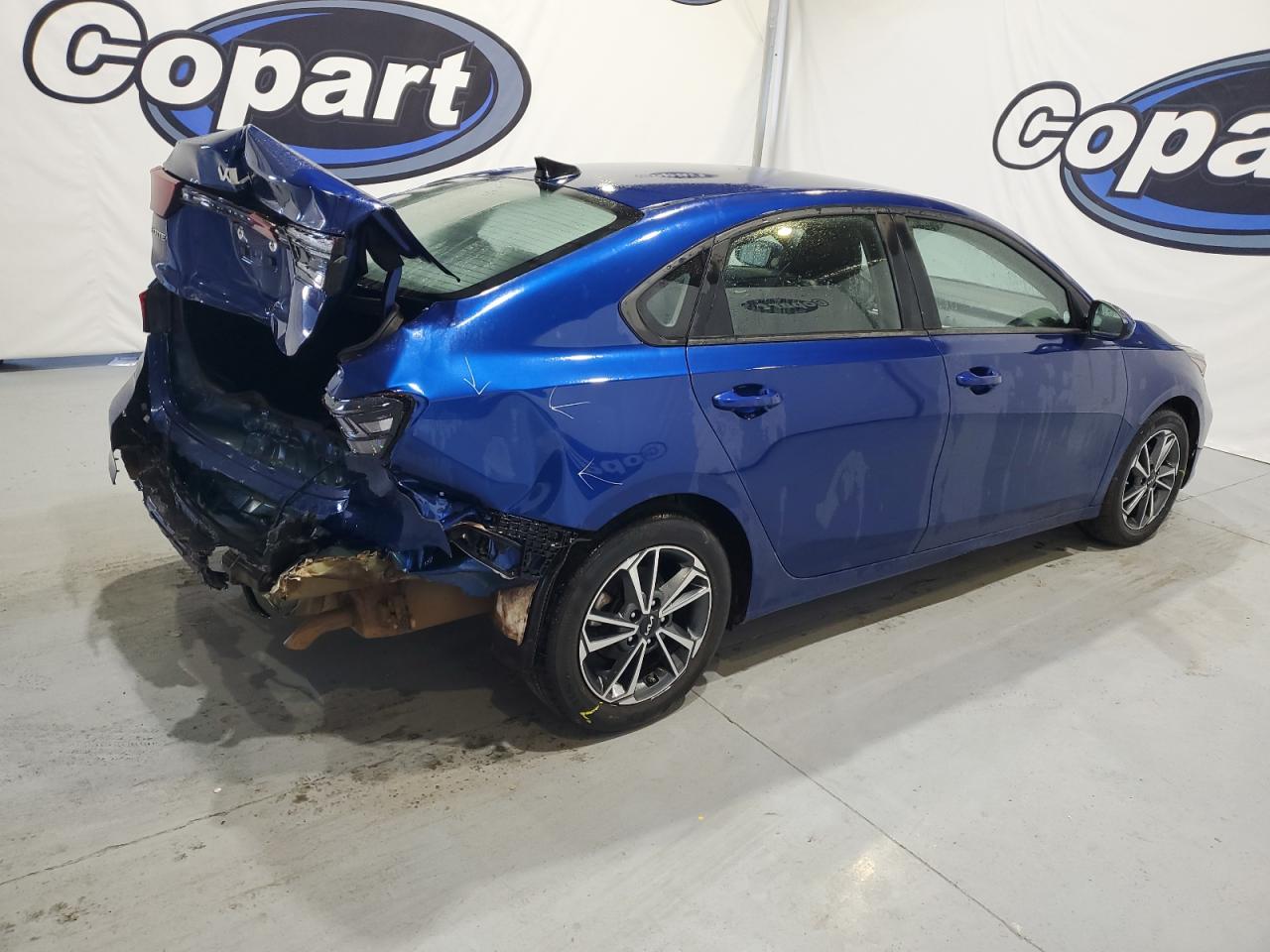 2022 Kia Forte - Image 3