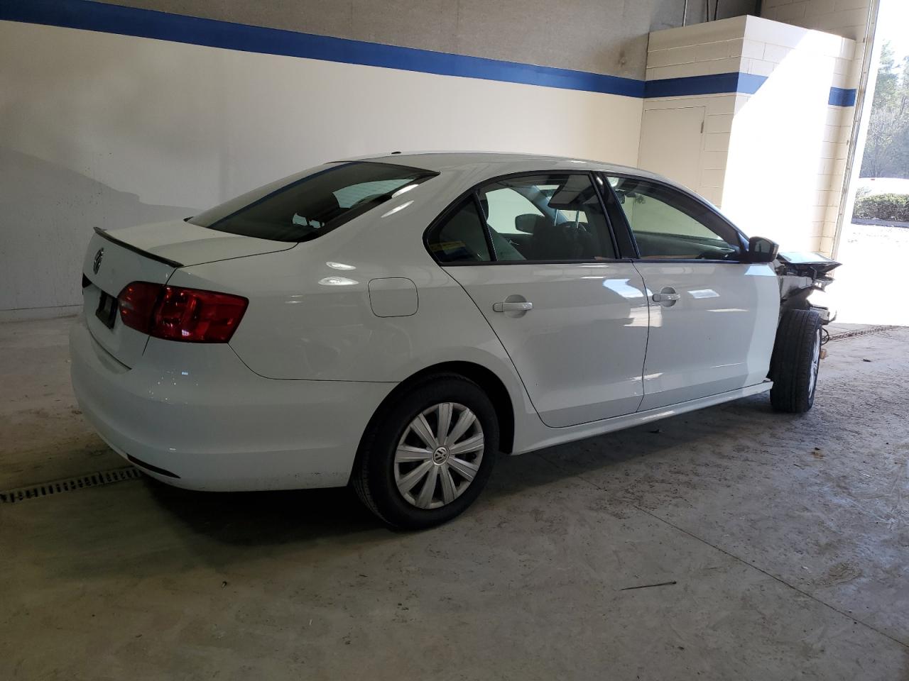 2014 Volkswagen Jetta - Image 3