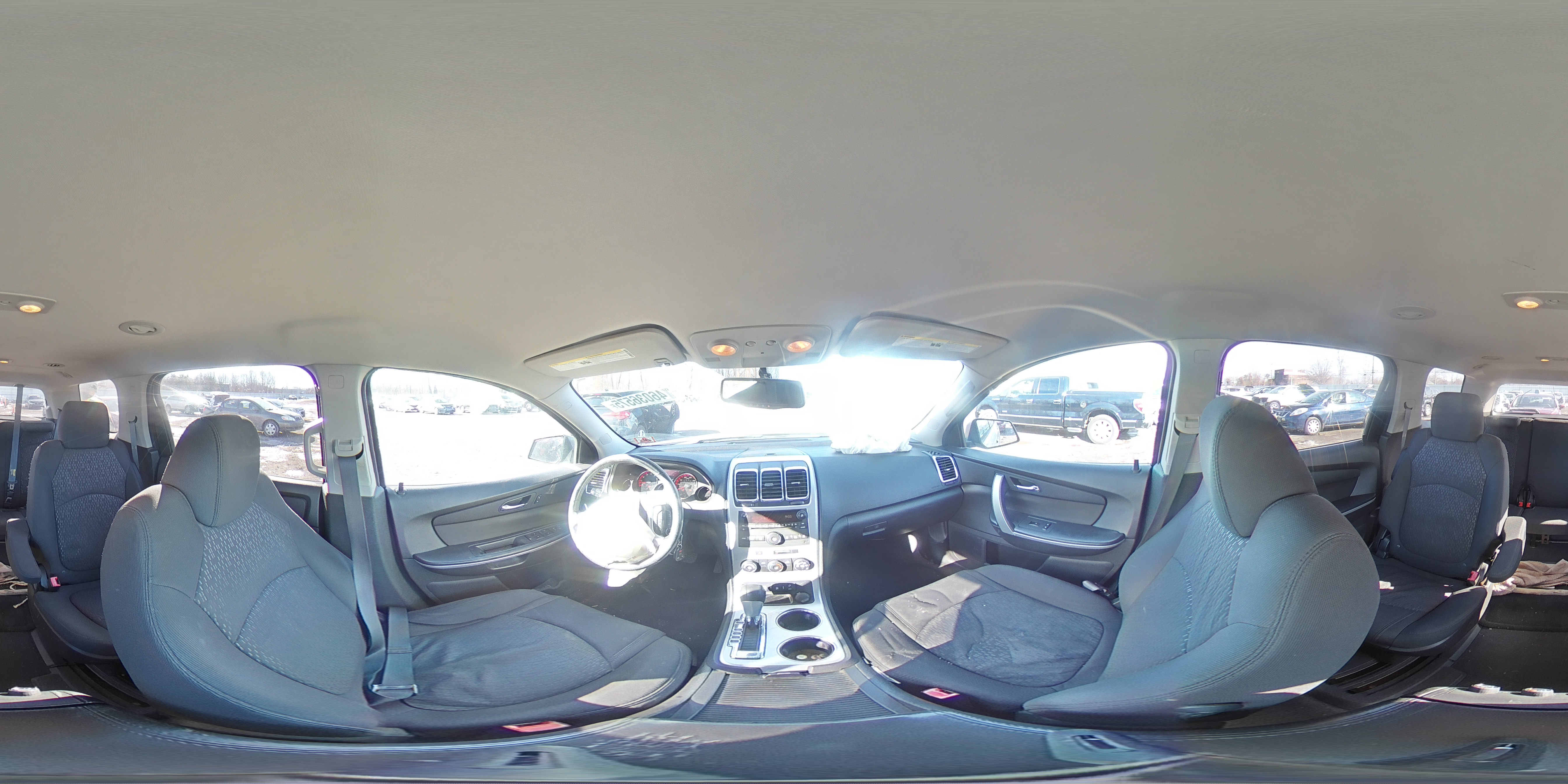 2012 GMC Acadia - Image 13