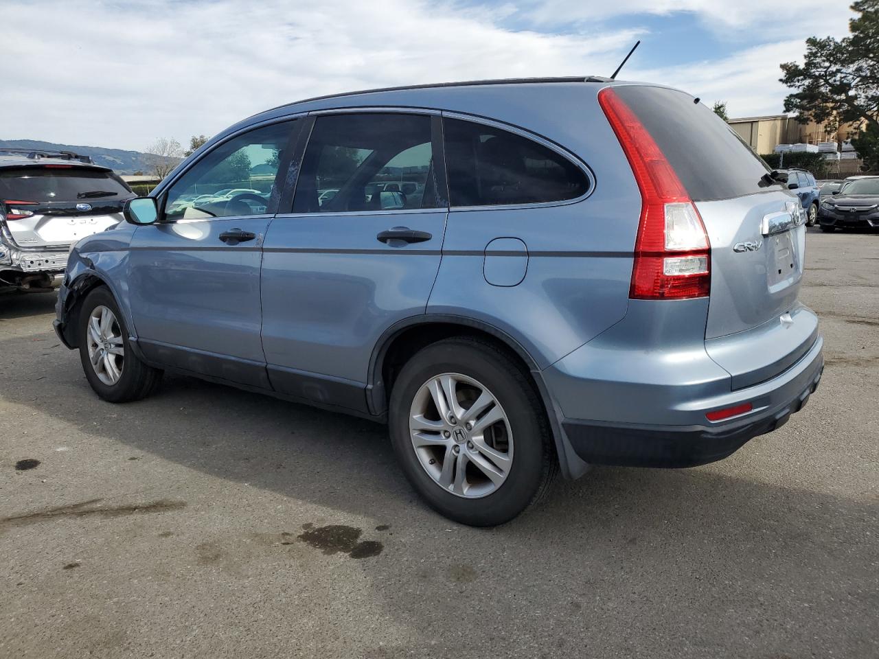 2011 Honda CR-V - Image 2