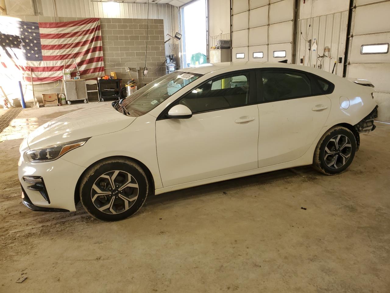 2021 Kia Forte Fe for Sale in Columbia, MO - Rear End
