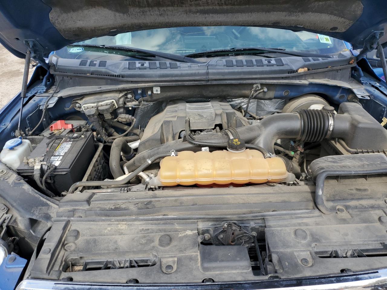 2015 Ford F-150 - Image 11