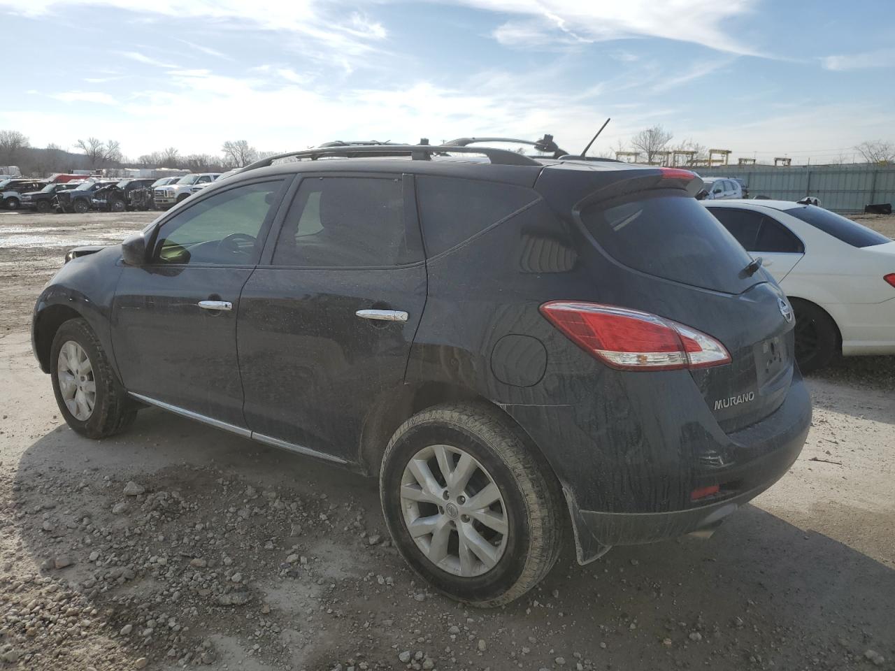 2014 Nissan Murano - Image 2