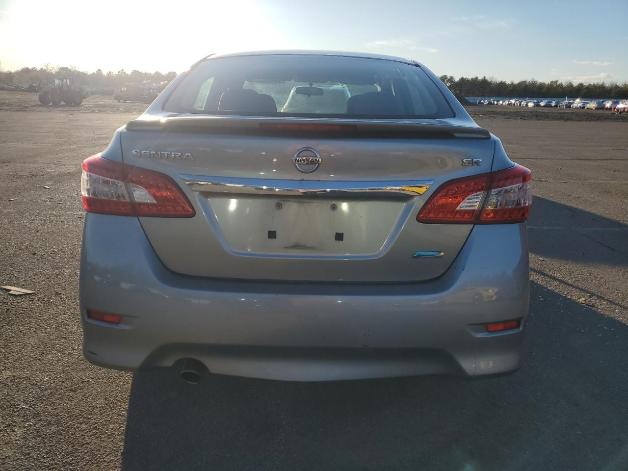 2014 Nissan Sentra - Image 6