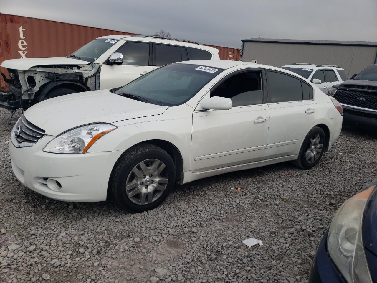 2010 Nissan Altima - Image 1
