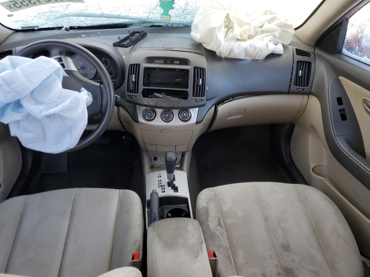 2008 Hyundai Elantra - Image 8