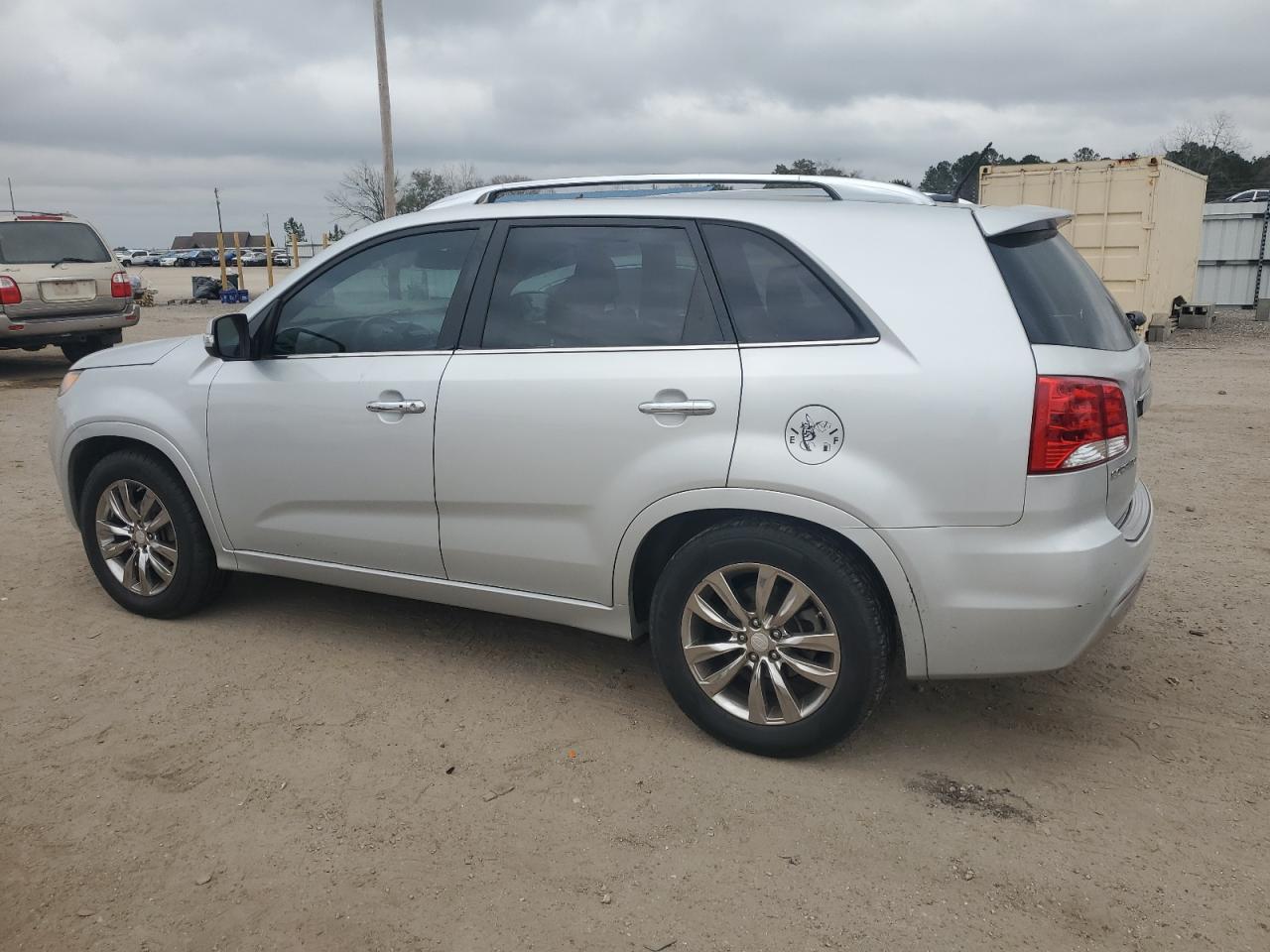 2013 Kia Sorento - Image 2