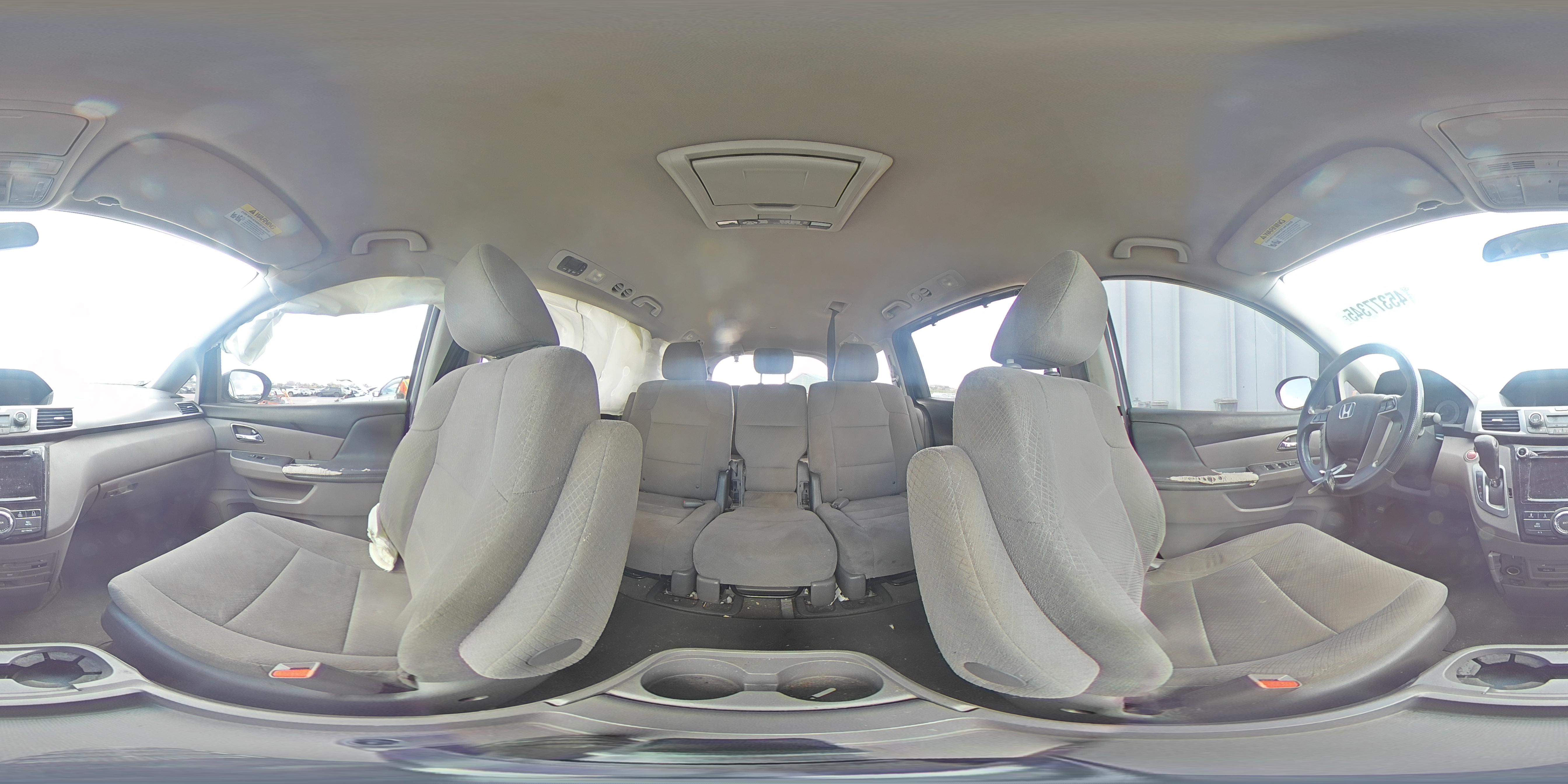2016 Honda Odyssey - Image 14