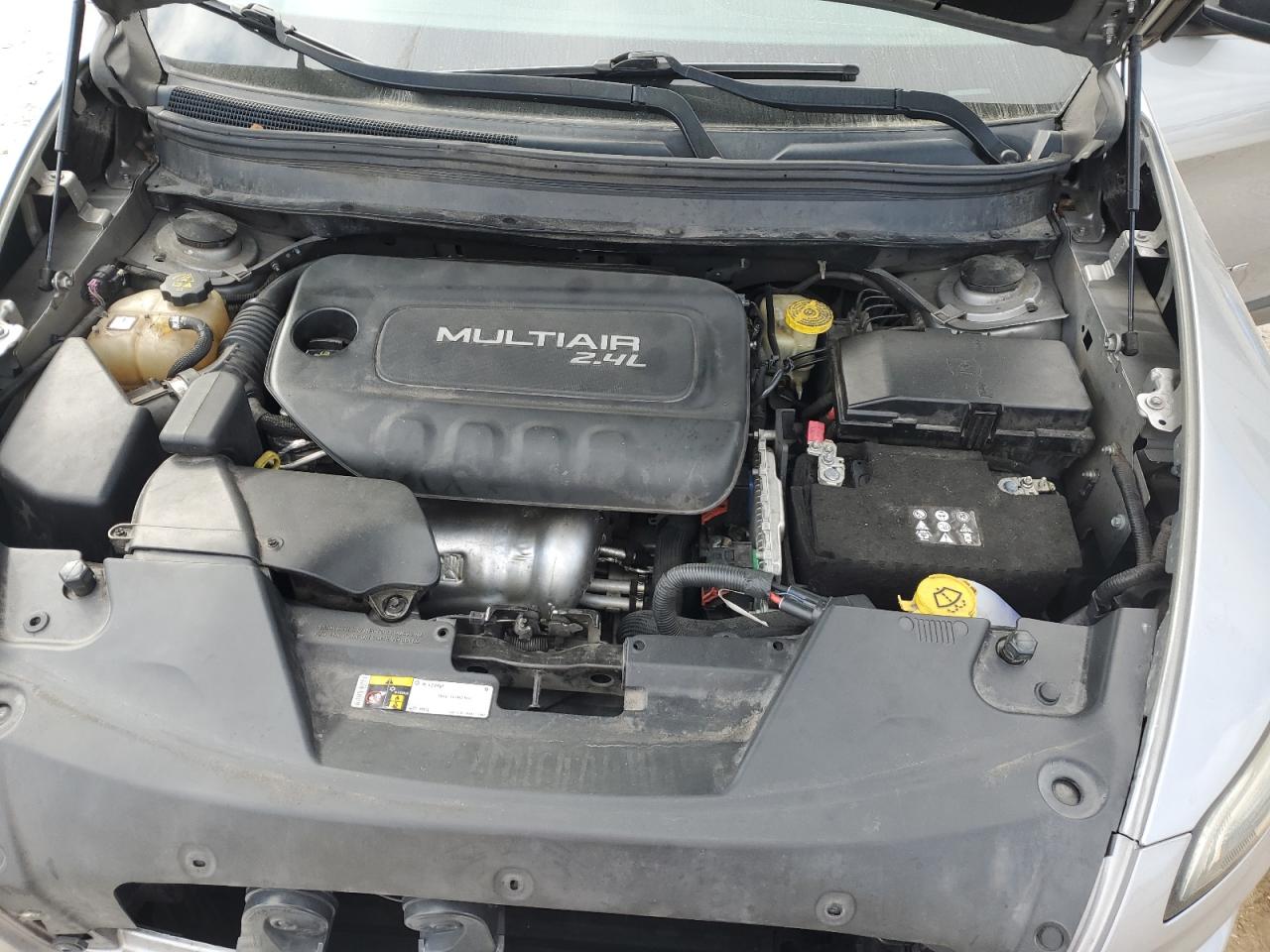 2016 Jeep Grand Cherokee - Image 13