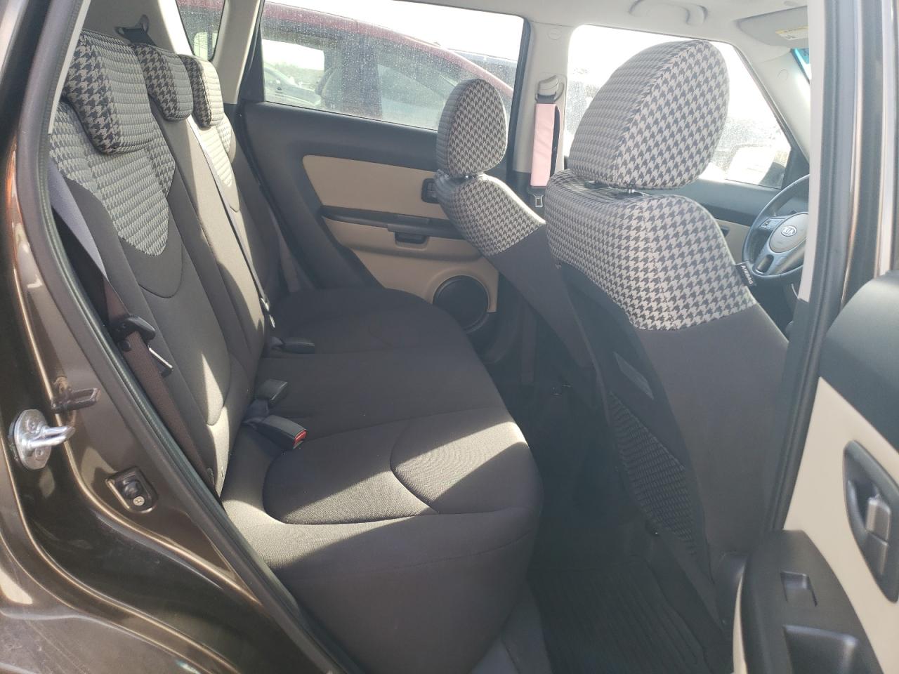 2010 Kia Soul - Image 10
