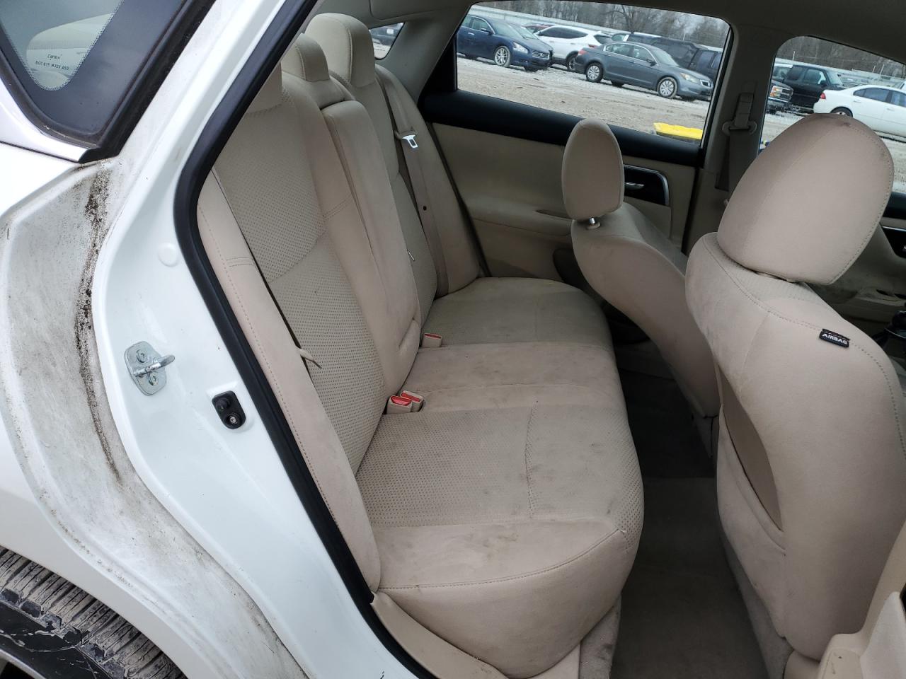 2014 Nissan Altima - Image 10