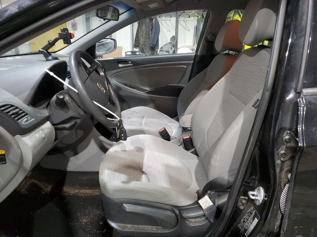 2016 Hyundai Accent - Image 7