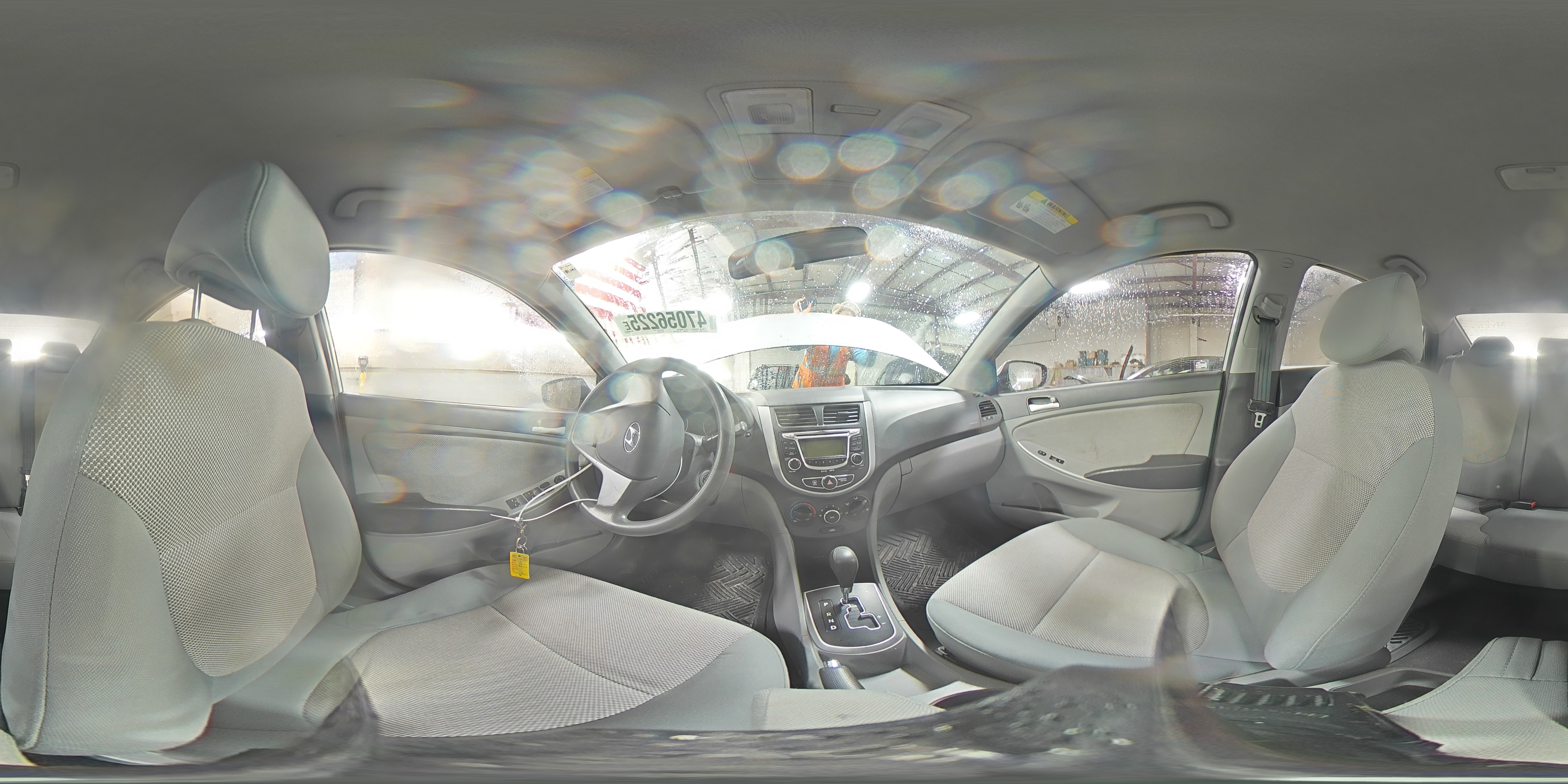 2013 Hyundai Accent - Image 14