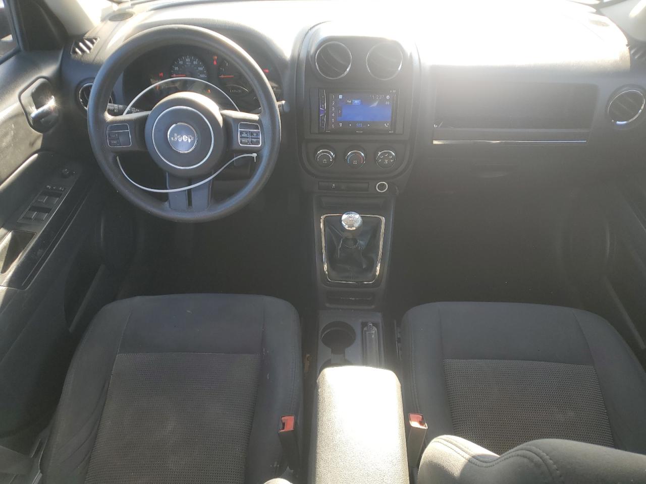 2012 Jeep Liberty (Patriot) - Image 8