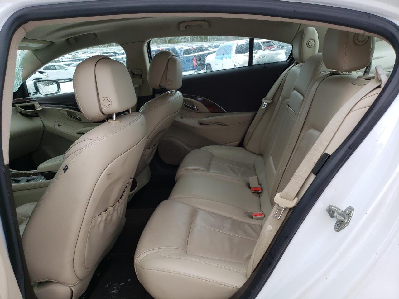 2014 Buick LaCrosse - Image 10