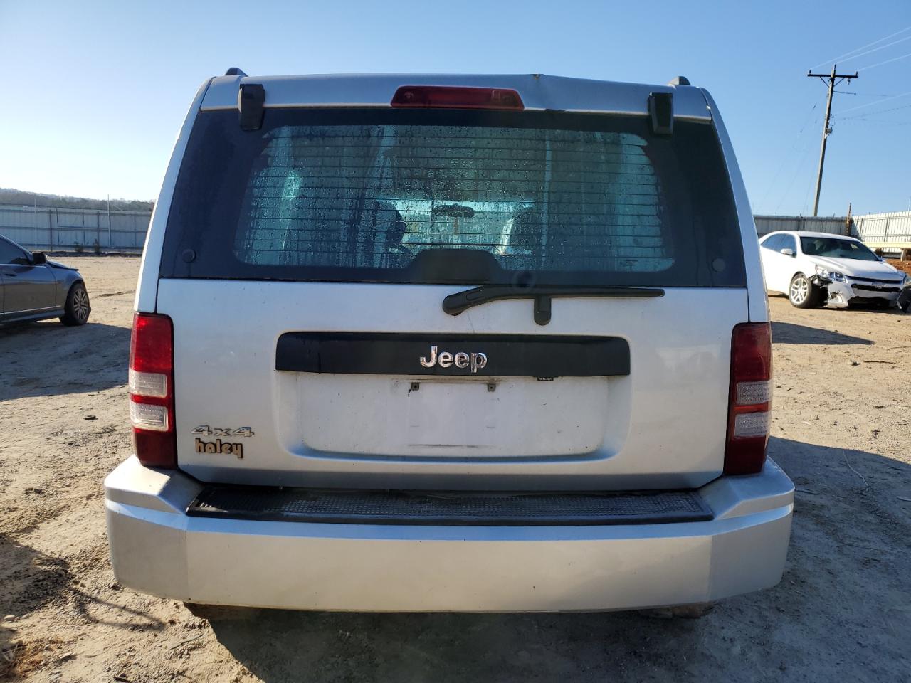 2010 Jeep Liberty (North America) - Image 6