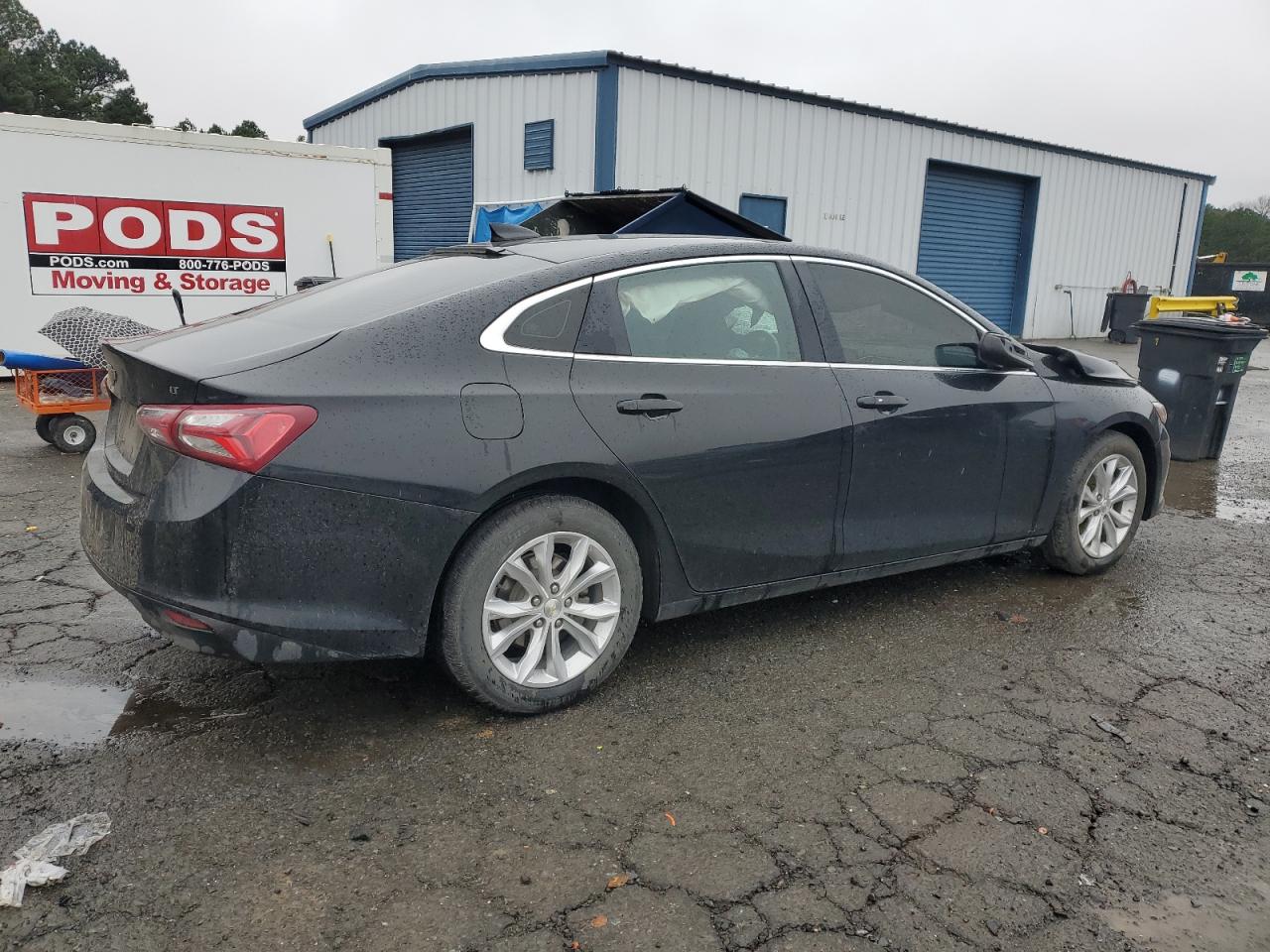 2020 Chevrolet Malibu - Image 3