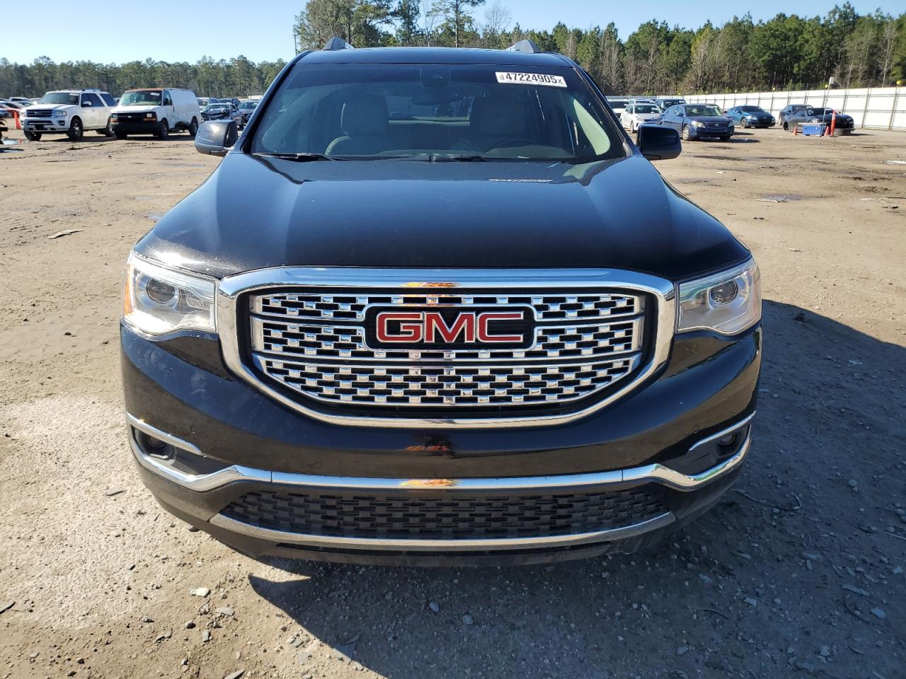 2019 GMC Acadia - Image 5
