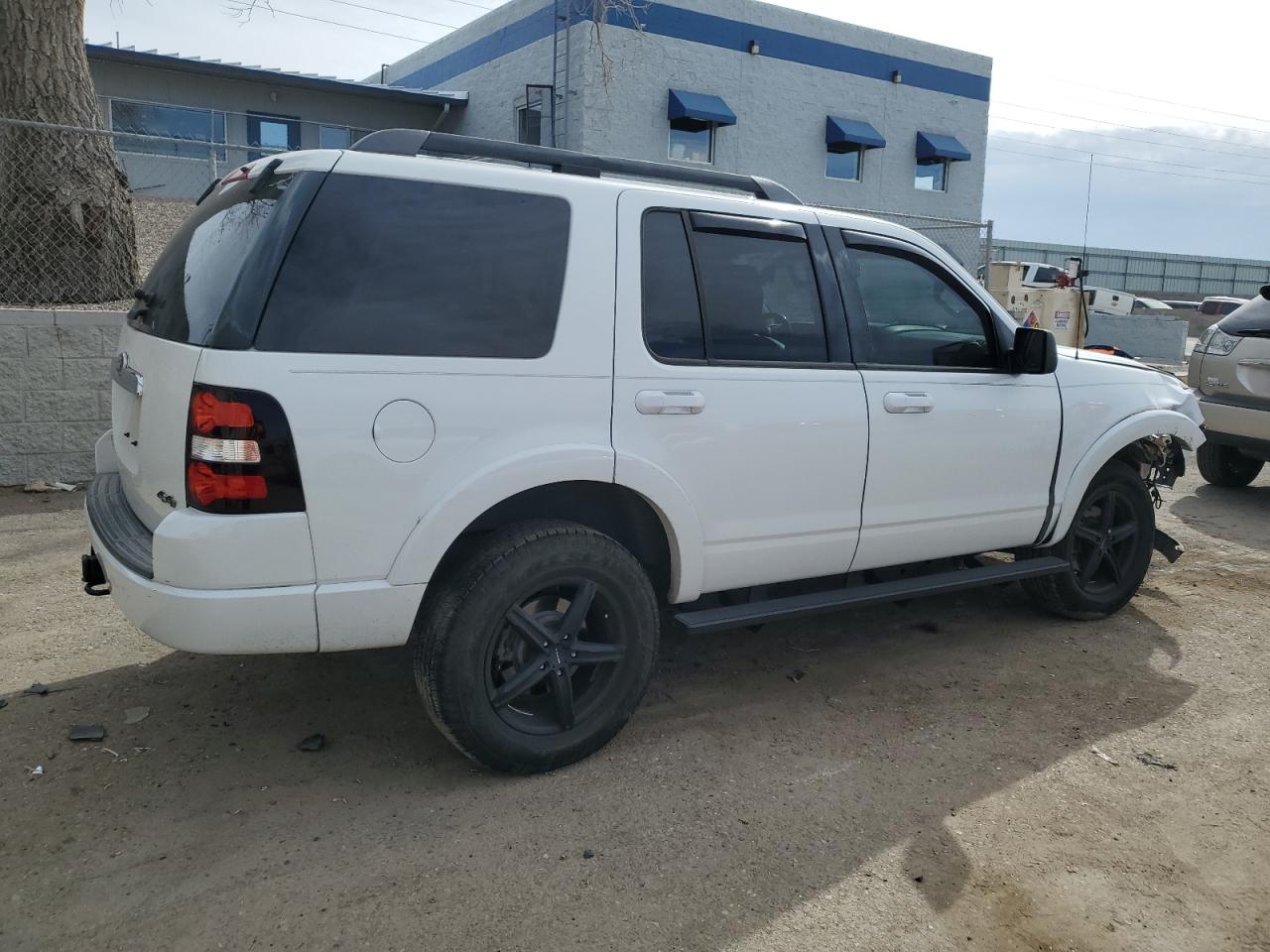 2010 Ford Explorer - Image 3